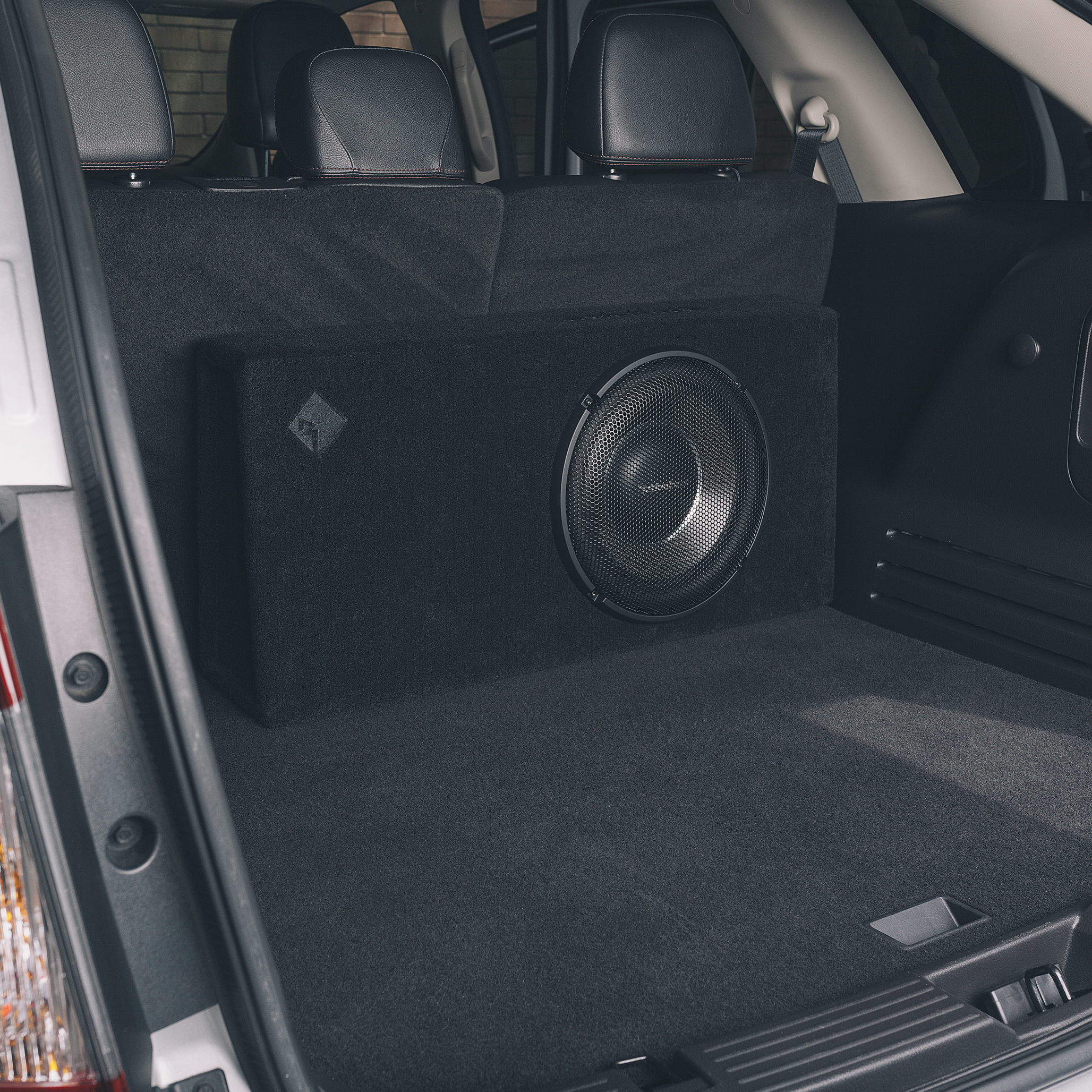 Rockford Fosgate T1S-1X12 Power Single 12” T1 Slim Sealed Loaded
