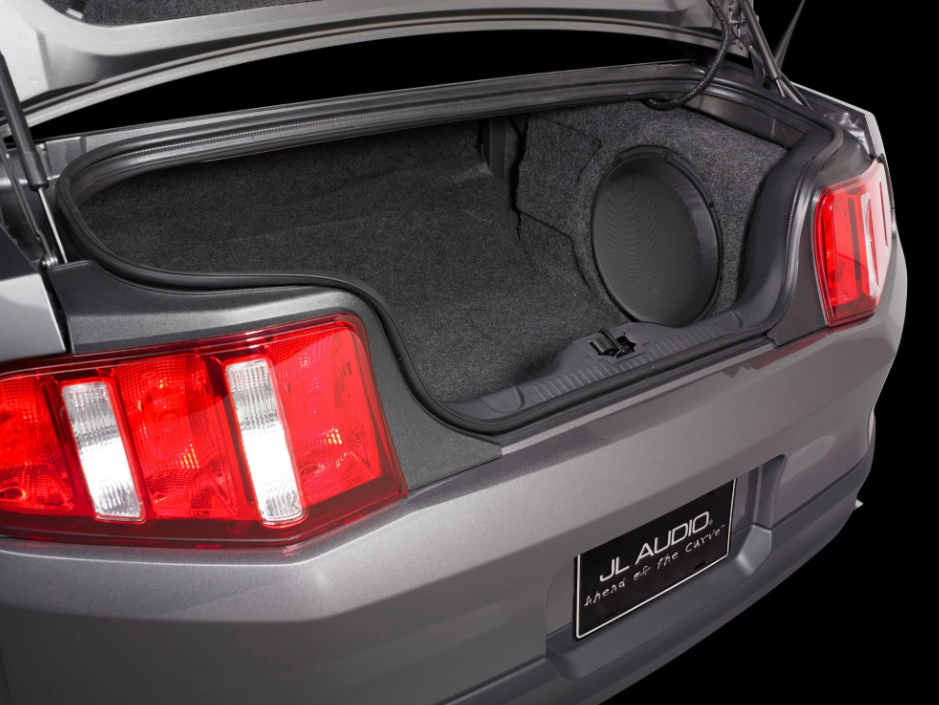 シド　TOUR 2013 COMPLETE BOX JL Audio 2007-2013 Chevrolet / GMC Full-Size SUV's / Trucks